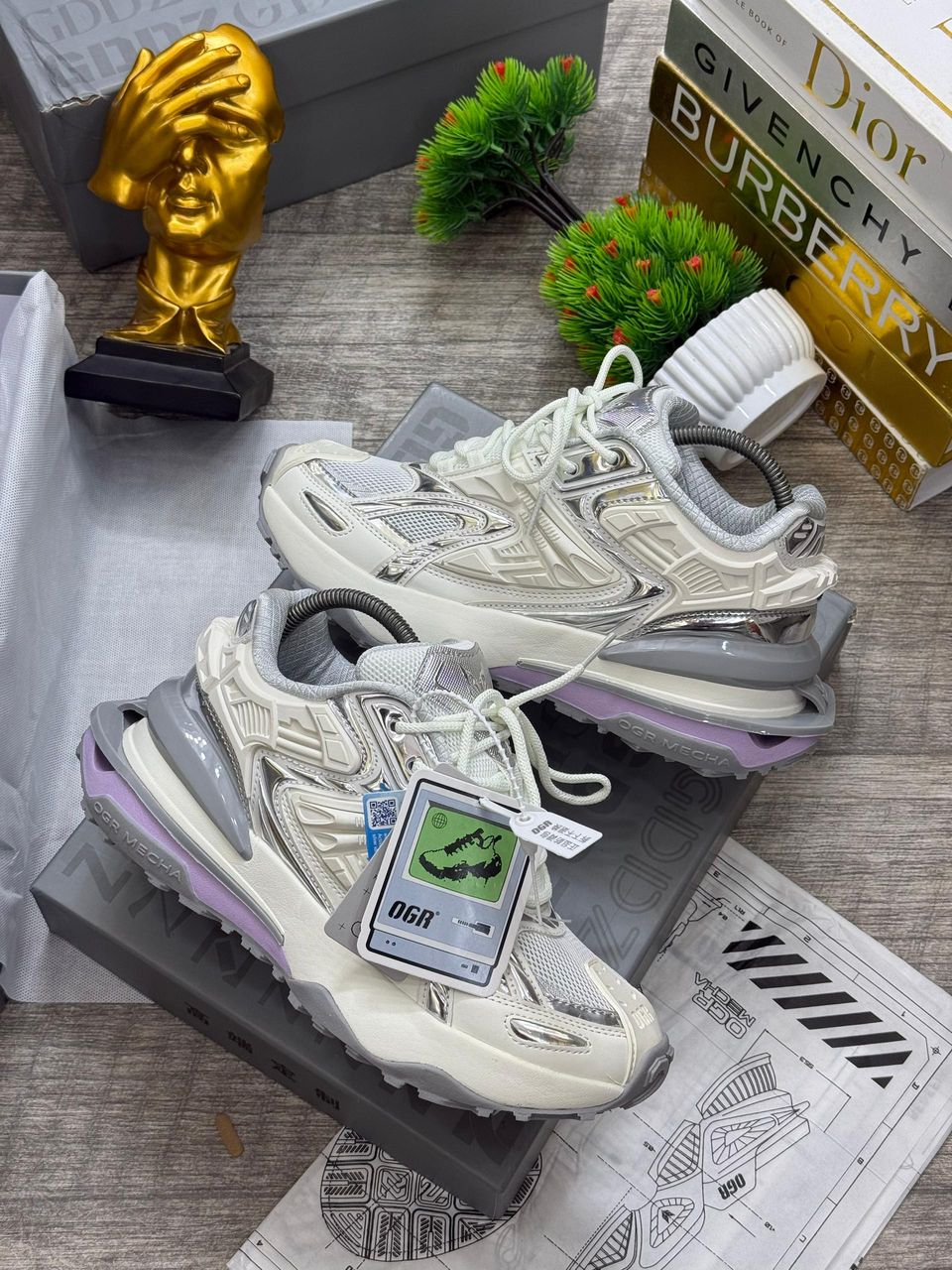 OGR BRAND SNEAKERS