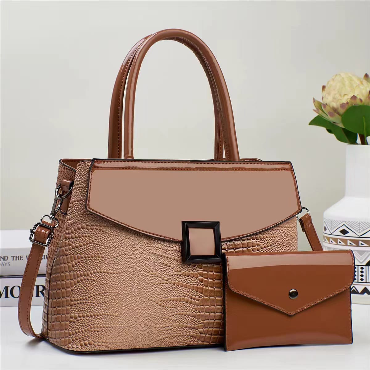 BOSS LADY 2 IN 1 BAG