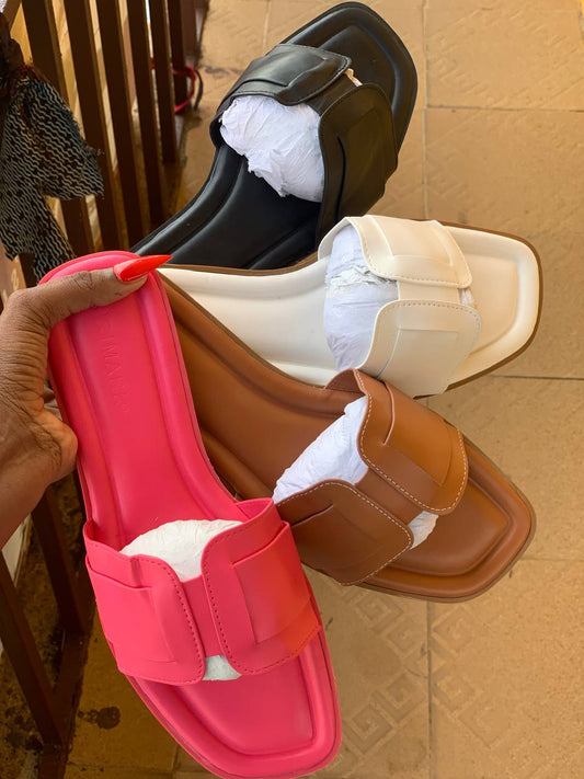 PRIMARK SLIDES