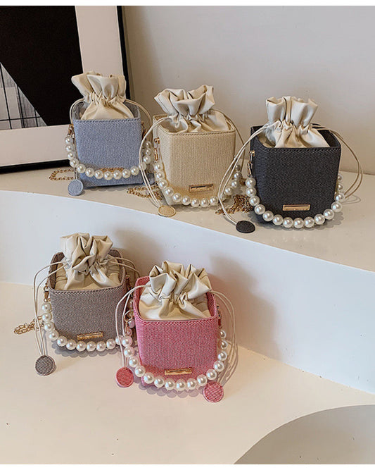 CHIC MINI STRAP BAG